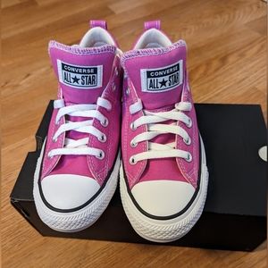 Converse, women shoes, Size 7.5